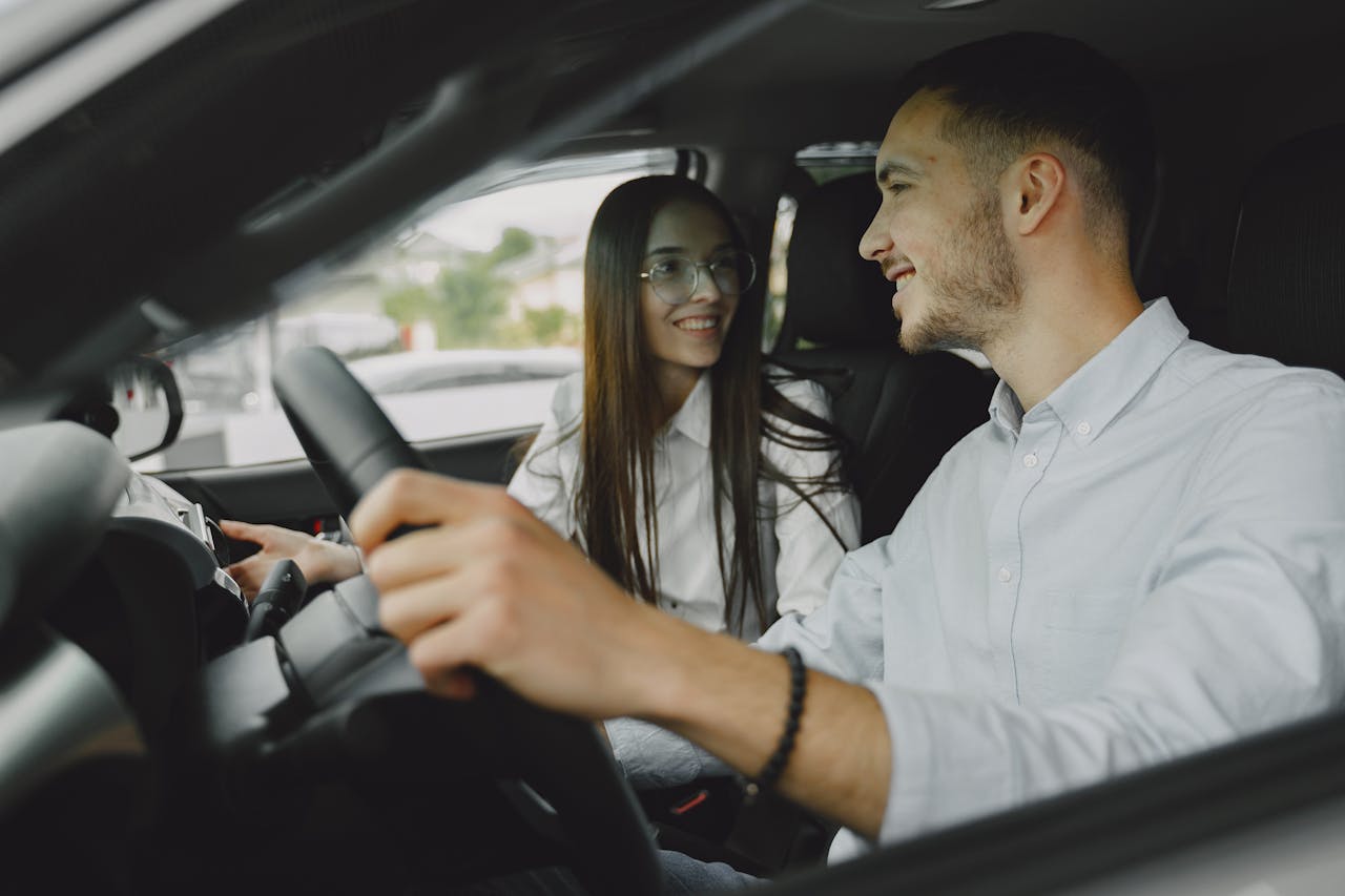 Najbolji automobili za mladi bračni par: Kako odabrati pravi?